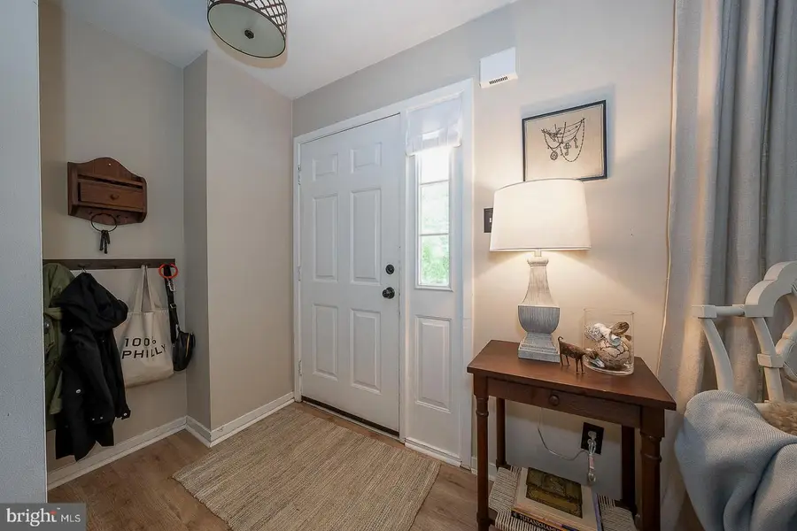 77 Abrams Ln, Chesterbrook, PA 19087 - #3