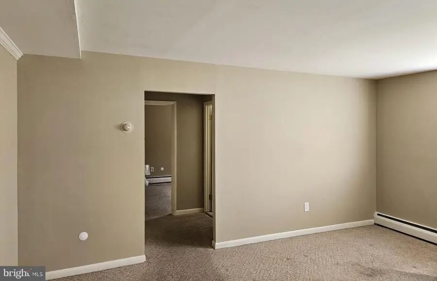 335 E Lancaster Ave #b4, Downingtown, PA 19335 - #3