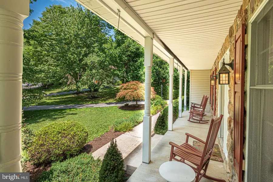 107 Nicolson Dr, Downingtown, PA 19335 - #2