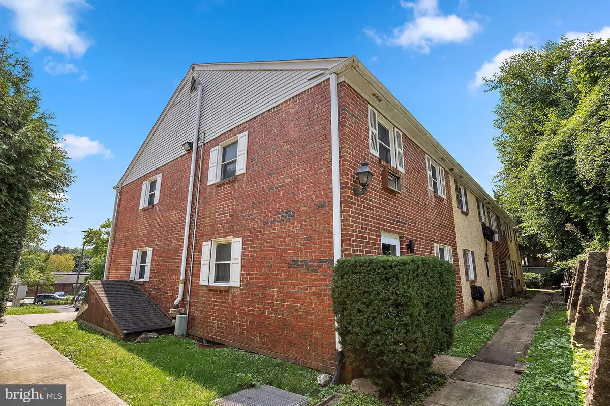 112 Railroad Ave #1, West Grove, PA 19390 - #1