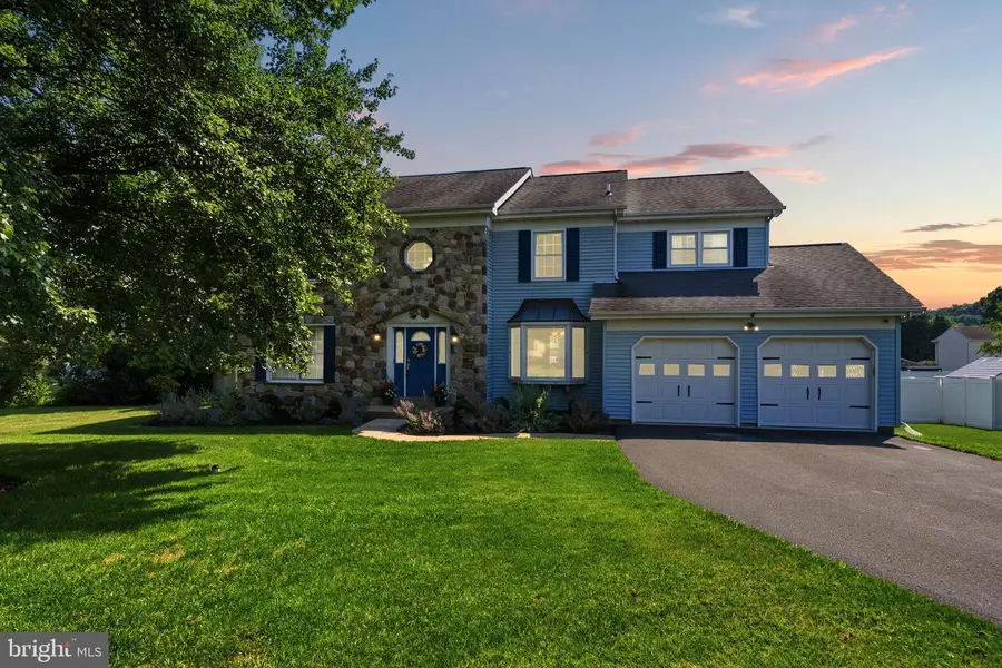 103 Valley View Cir, Phoenixville, PA 19460 - #3