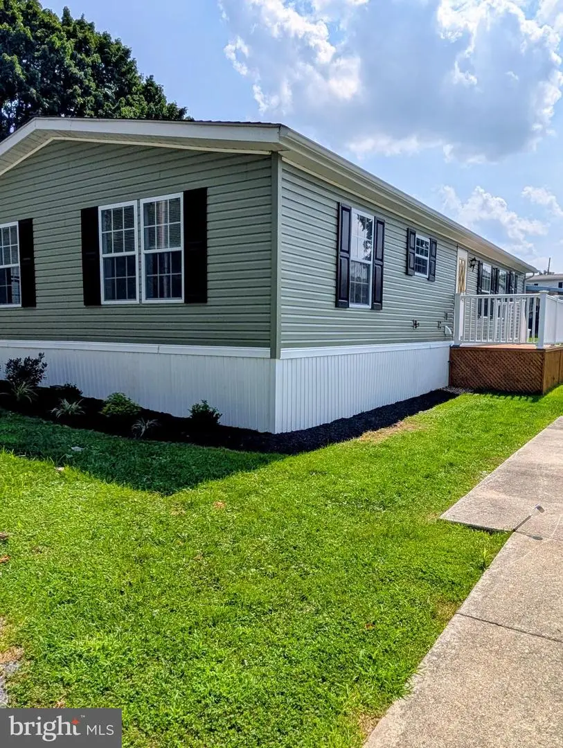 140 Grant Ave, Coatesville, PA 19320 - #2