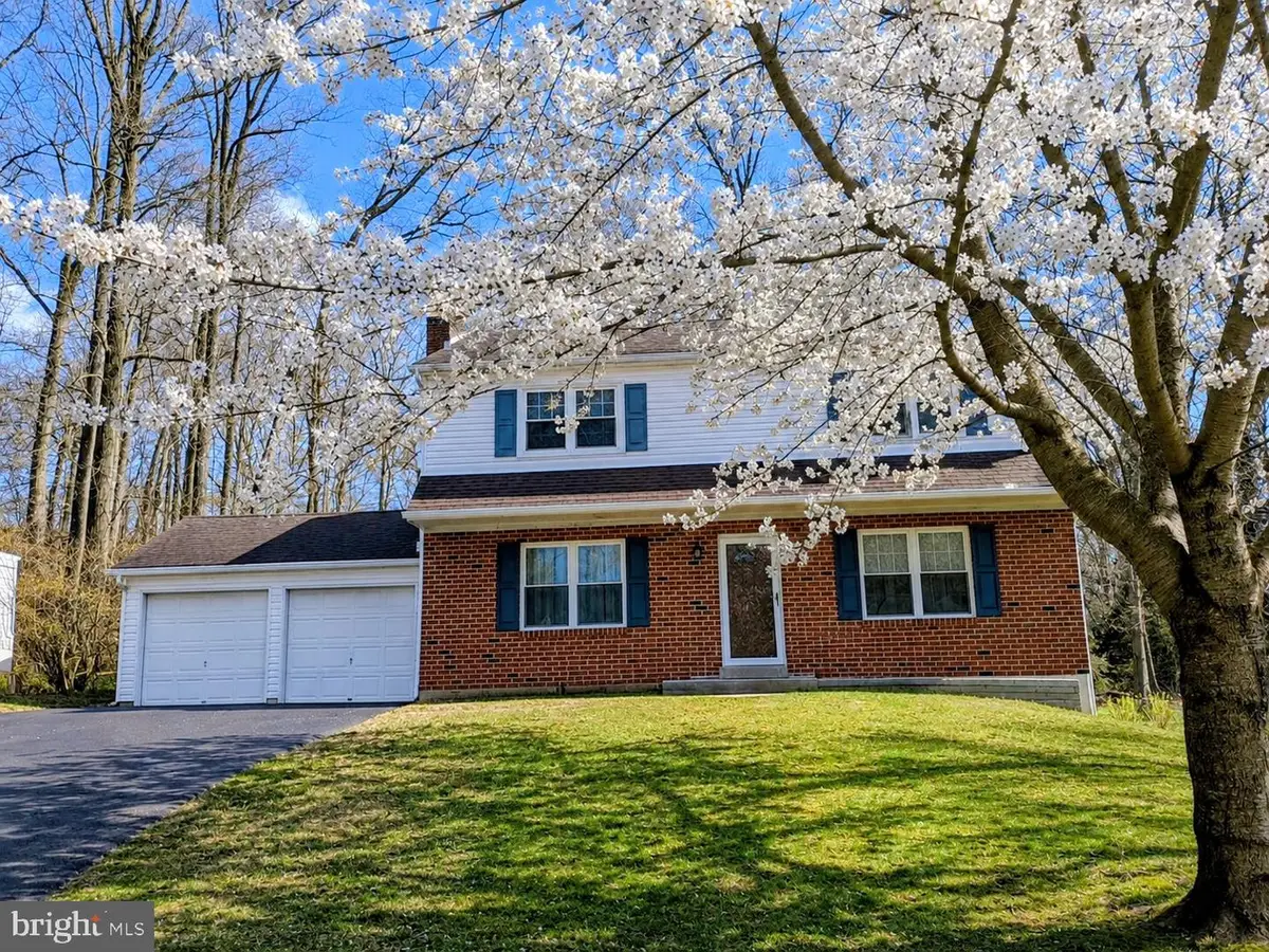 718 Bicking Dr, West Chester, PA 19382 - #1