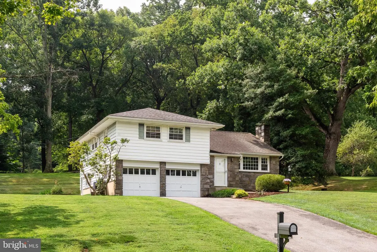224 Devonshire Rd, Devon, PA 19333 - #1
