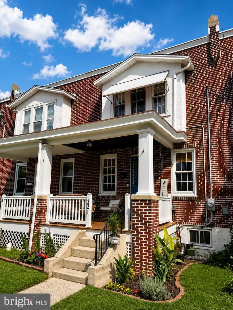 321 4th Ave, Phoenixville, PA 19460 - #2