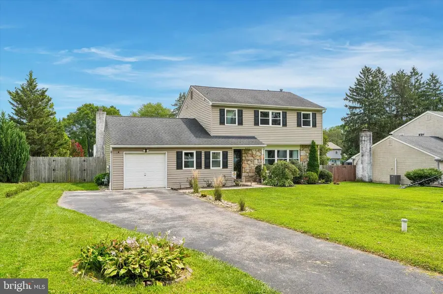 609 Norma Dr, Thorndale, PA 19372 - #3