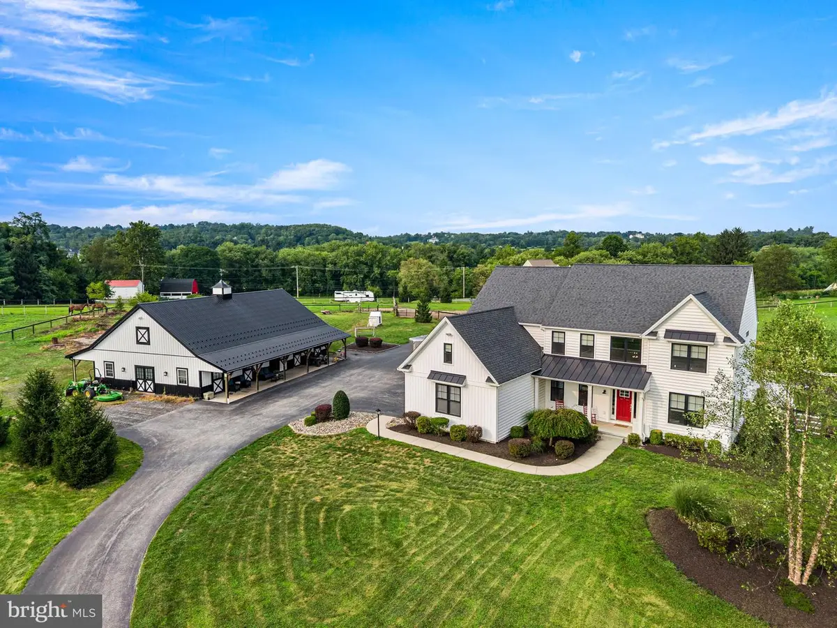 90 Bertolet School Rd, Spring City, PA 19475 - #1
