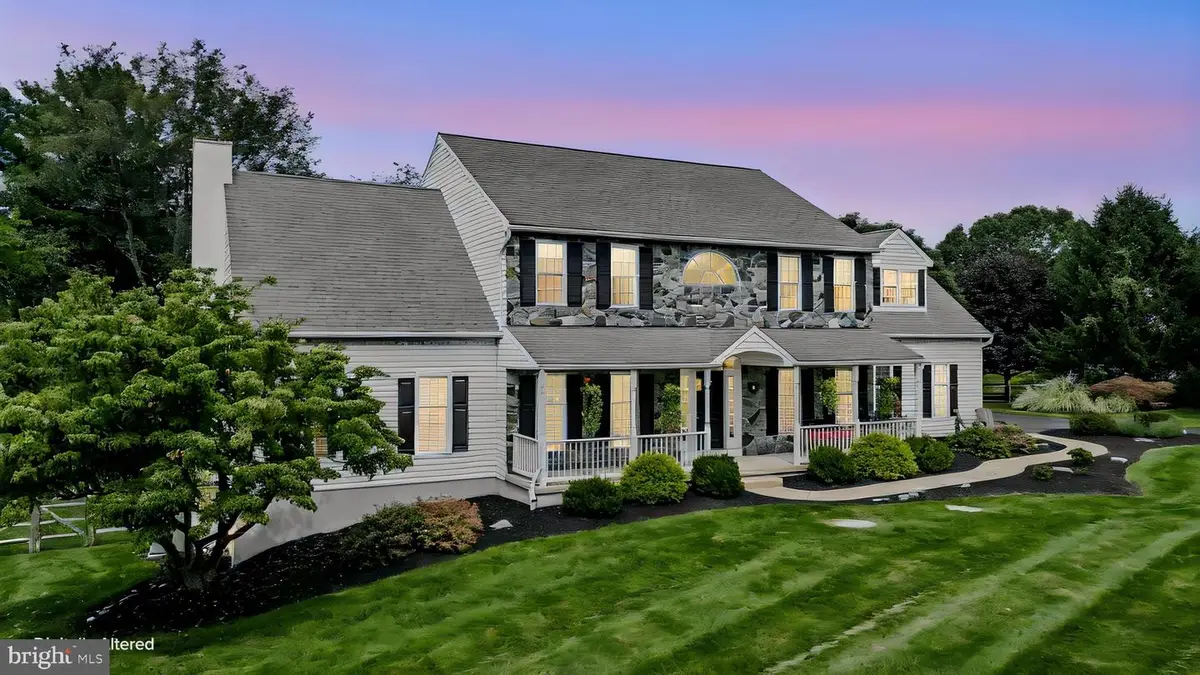 107 Stonegate Dr, Landenberg, PA 19350 - #1
