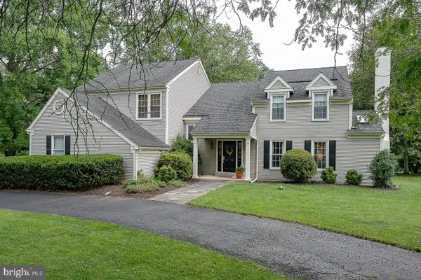 32 Heron Hill Dr, DOWNINGTOWN, PA 19335