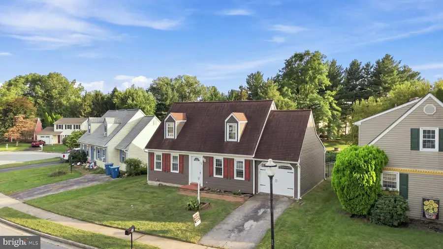 24 Wetherburn Dr, Downingtown, PA 19335 - #2