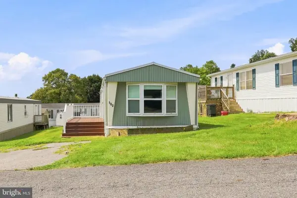 102 Hideaway Ln, HONEY BROOK, PA 19344