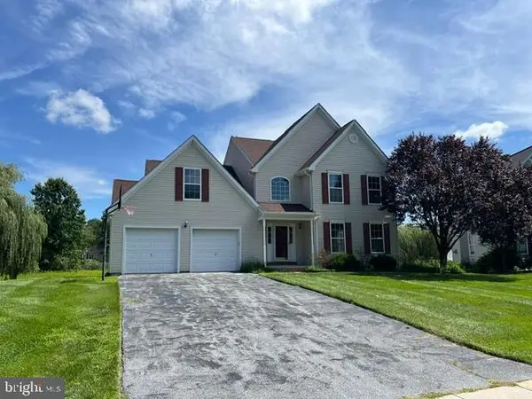 611 Quill Ct, OXFORD, PA 19363