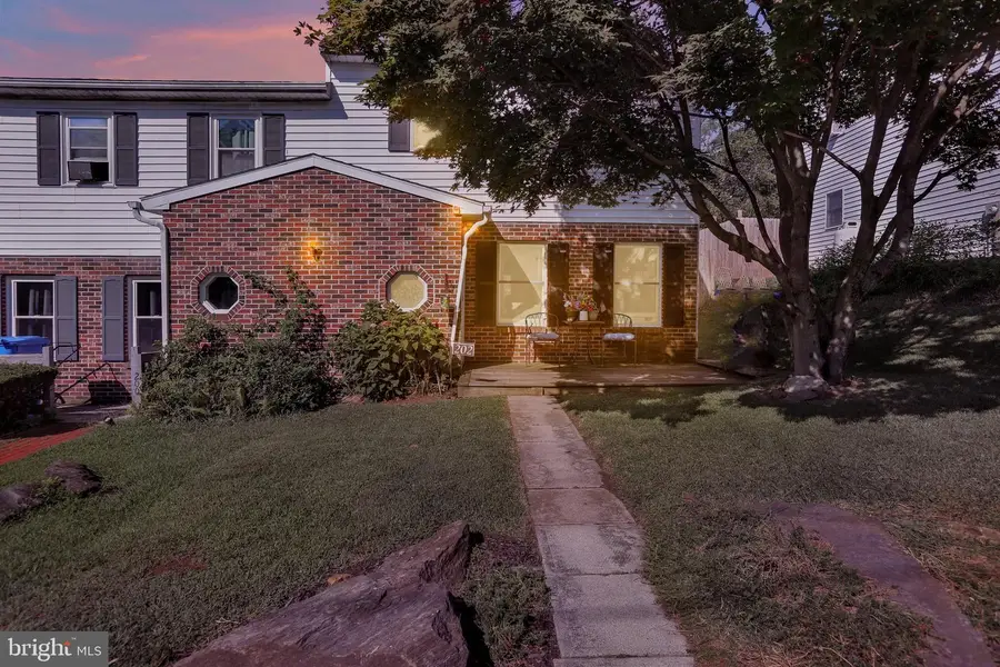 202 Green St, Parkesburg, PA 19365 - #2