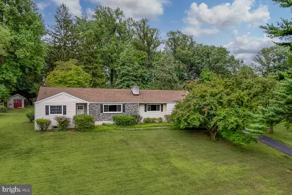 4 Carol Ln, BERWYN, PA 19312