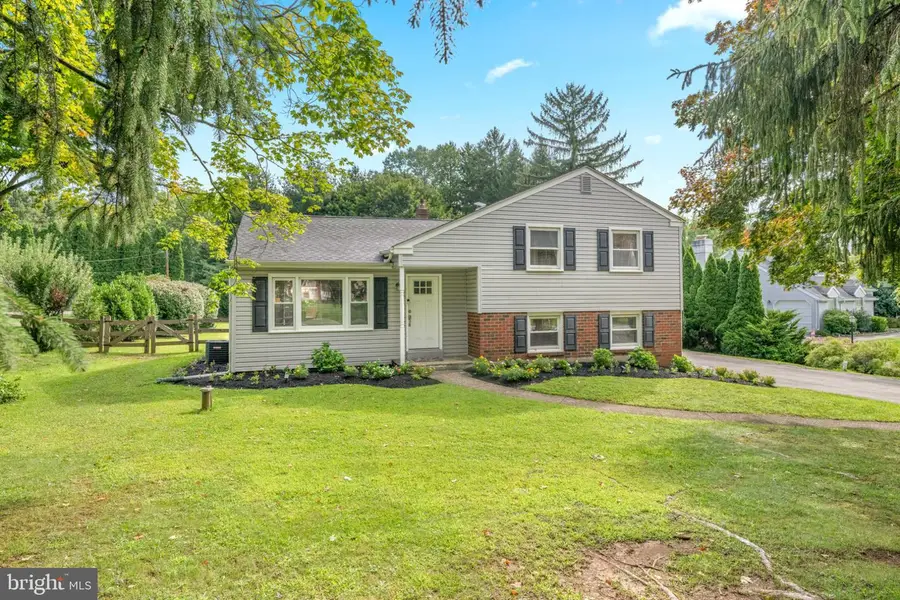 1217 Green Hill Ave, West Chester, PA 19380 - #2