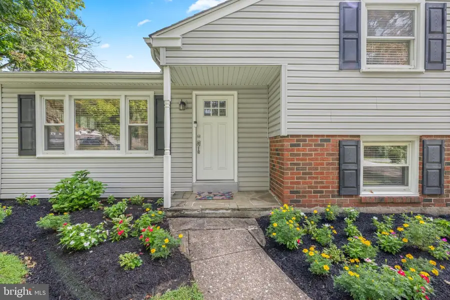1217 Green Hill Ave, West Chester, PA 19380 - #3