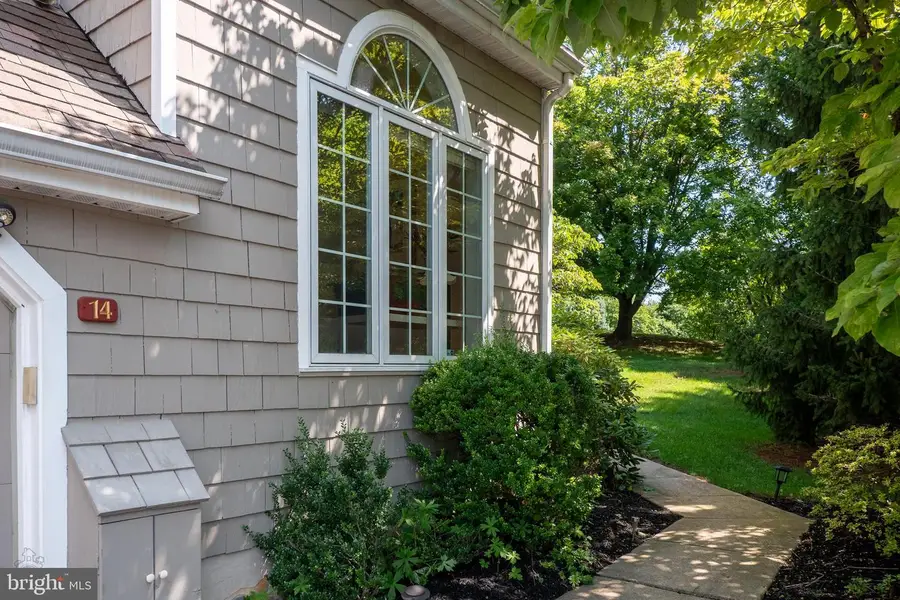 14 Wellfleet Ln, Chesterbrook, PA 19087 - #3