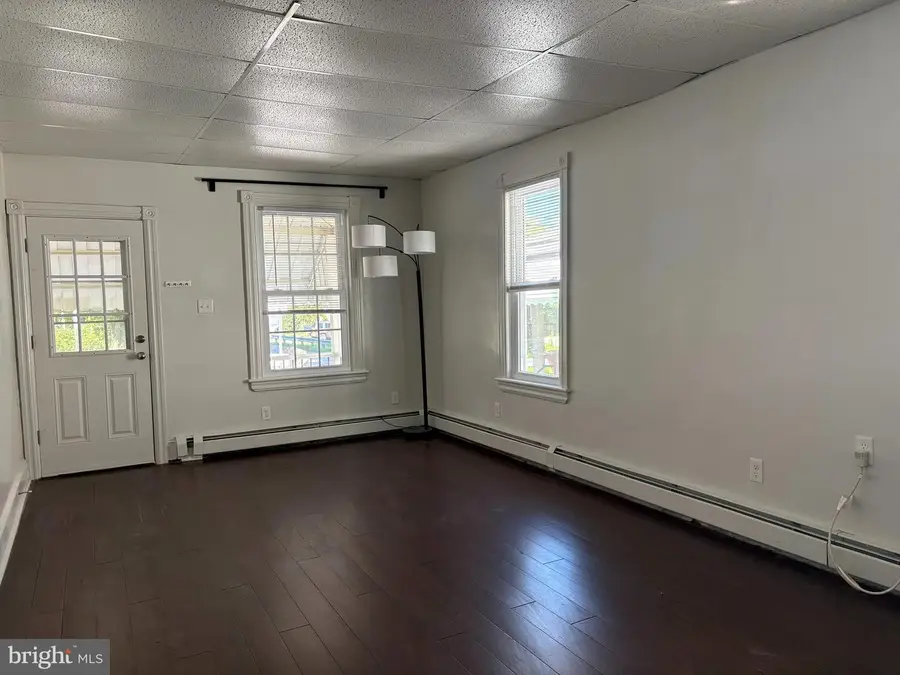 35 S Park Ave, Coatesville, PA 19320 - #3