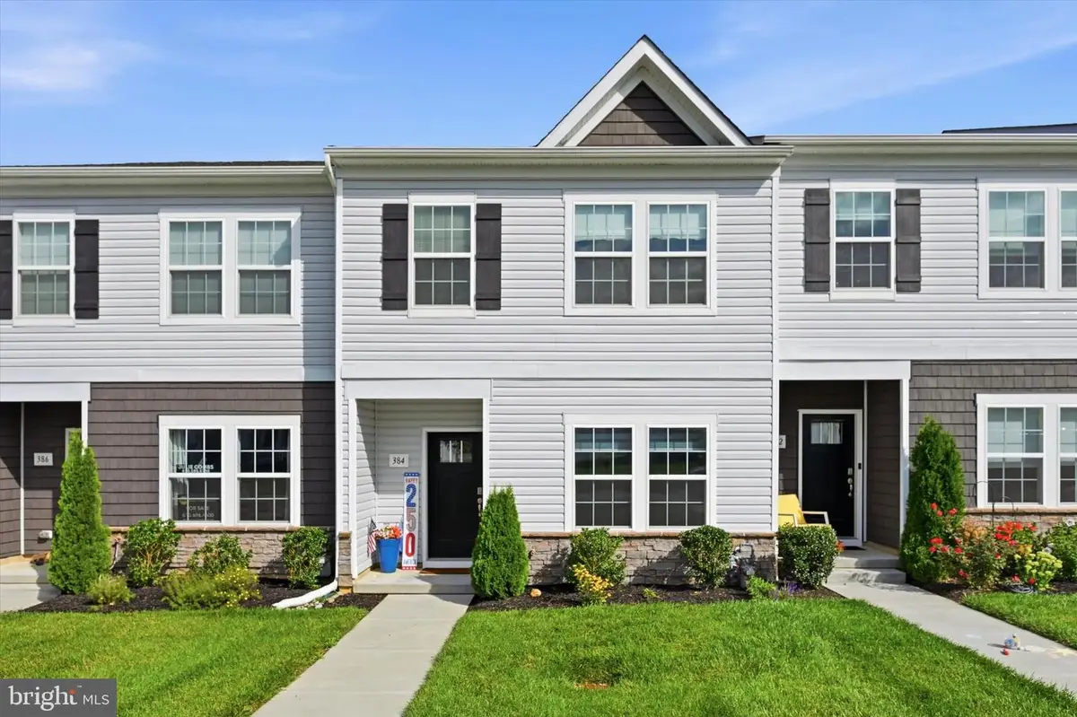 384 Trego Ave, Coatesville, PA 19320 - #1