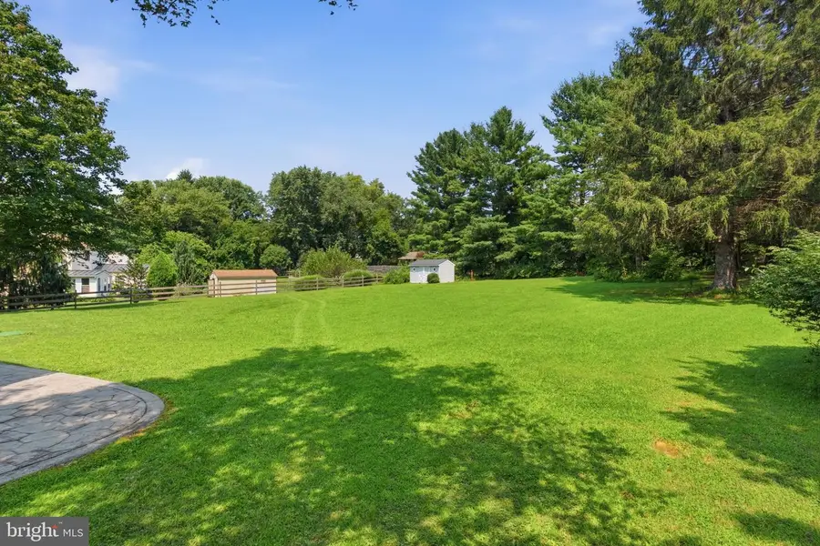 829 Frank Rd, West Chester, PA 19380 - #3