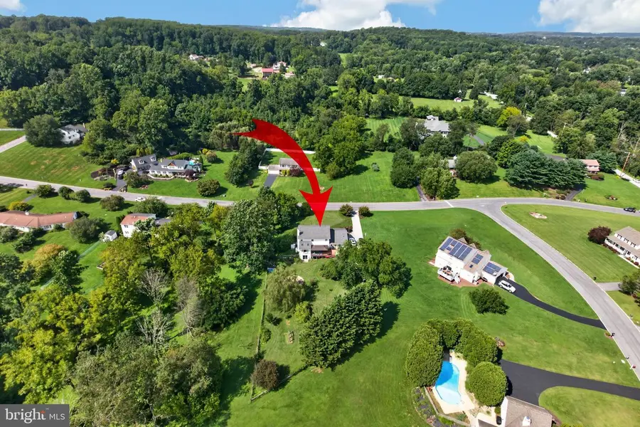 140 Freedom Valley Cir, Coatesville, PA 19320 - #2