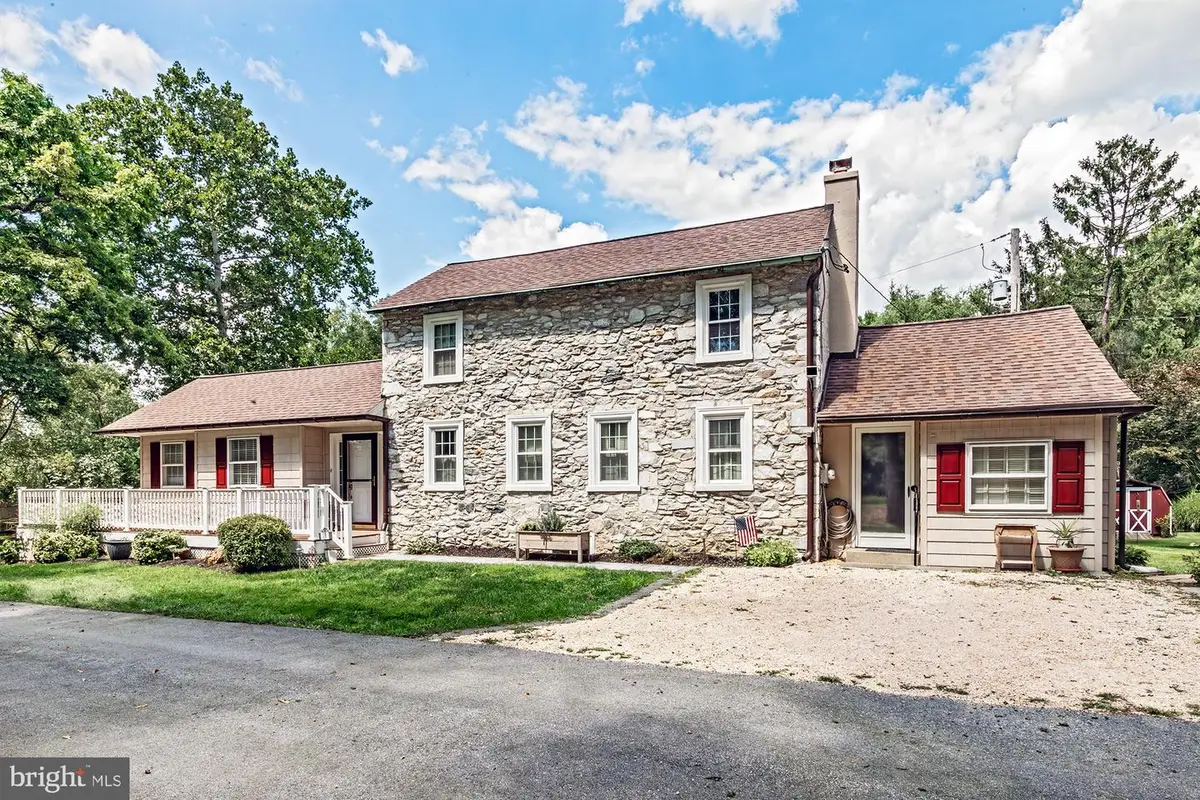 331 Quarry Ln, Exton, PA 19341 - #1