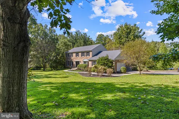 300 Manor Dr, KENNETT SQUARE, PA 19348