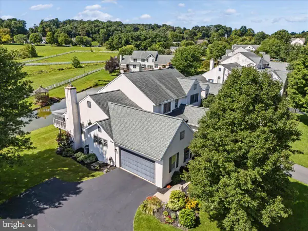115 Derby Dr #7, ELVERSON, PA 19520