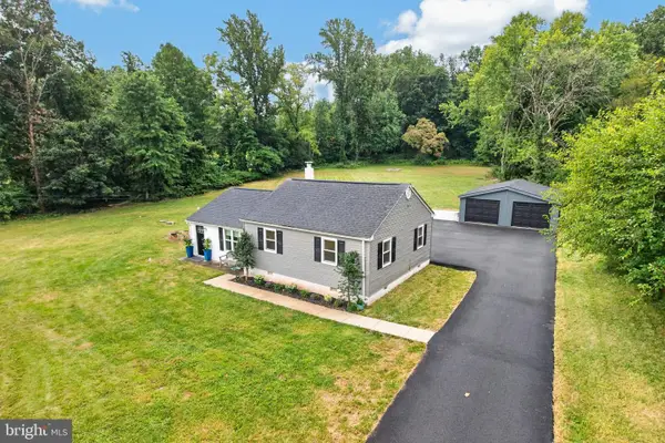 107 Alackness Rd, SPRING CITY, PA 19475
