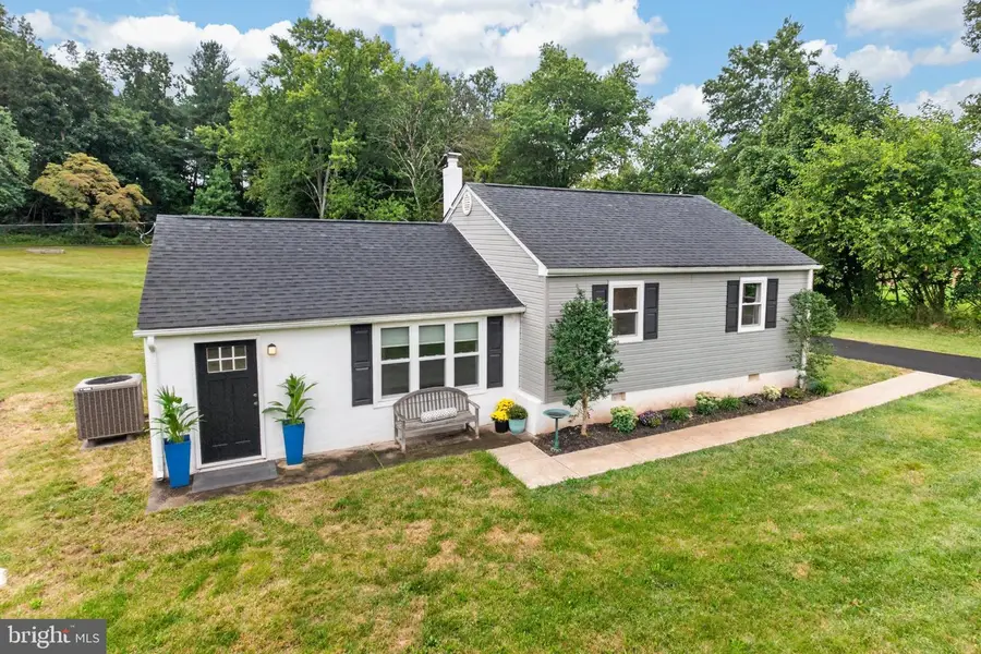 107 Alackness Rd, Spring City, PA 19475 - #3