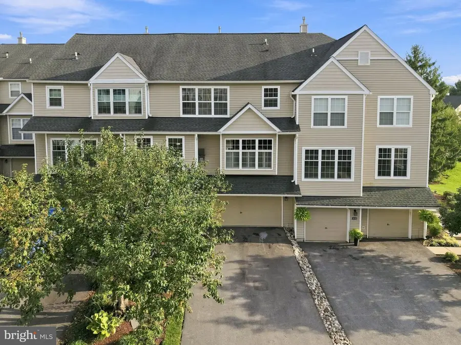 439 Lake George Cir, West Chester, PA 19382 - #2