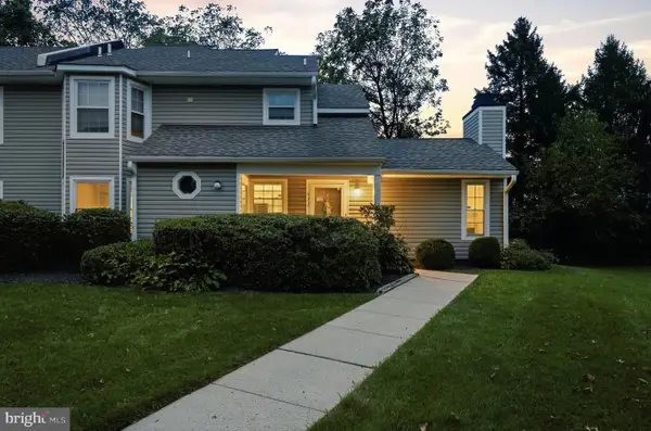 922 Railway Sq #31, WEST CHESTER, PA 19380