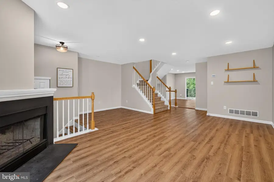 303 Driftwood Ln, Downingtown, PA 19335 - #3