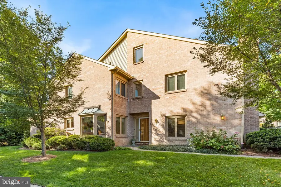 73 Amity Dr, Chesterbrook, PA 19087 - #2