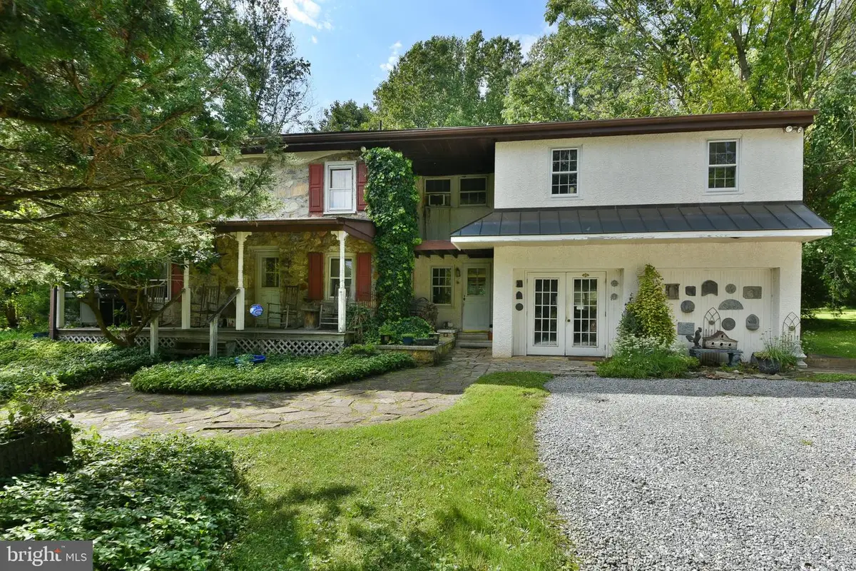 681 Highspire Rd, Glenmoore, PA 19343 - #1