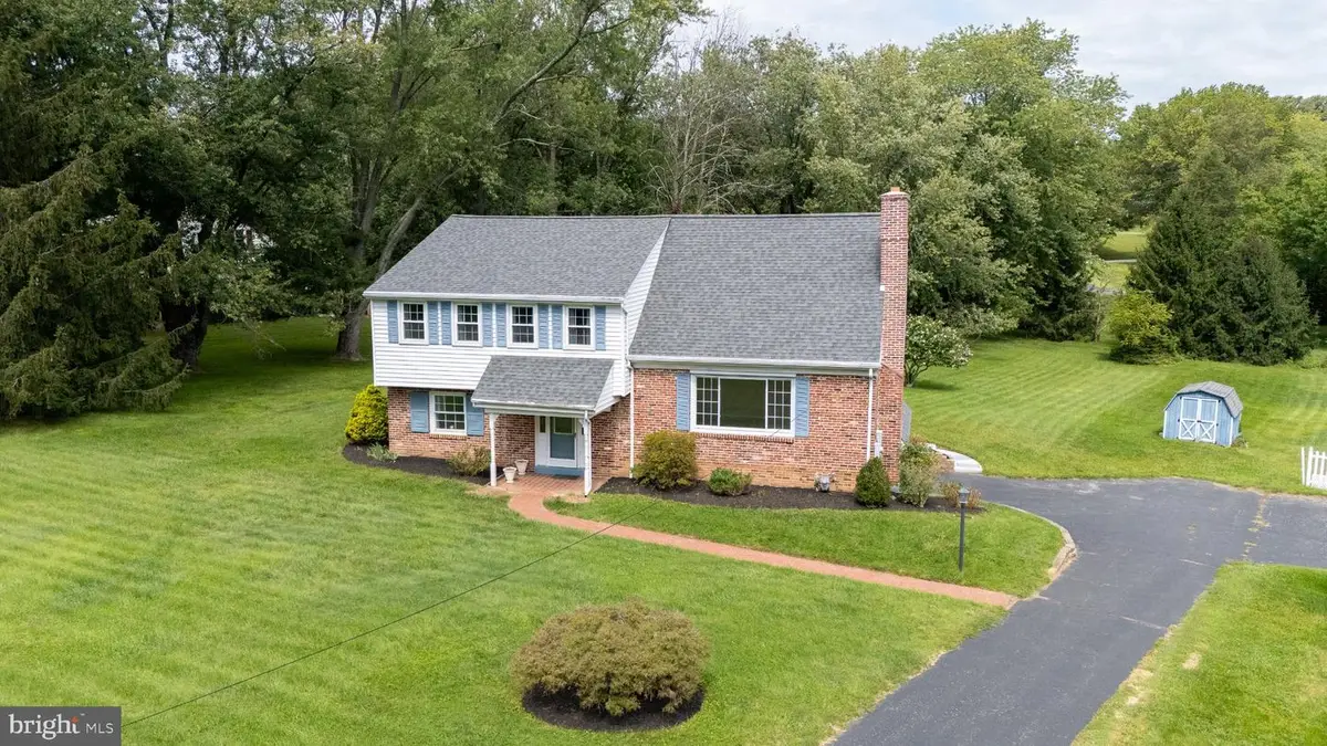 963 Darby Paoli Rd, Berwyn, PA 19312 - #1