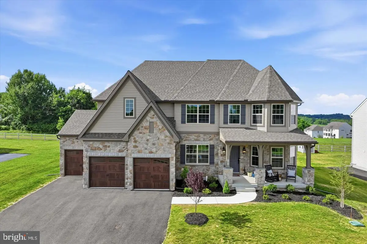 103 Janine Way, West Grove, PA 19390 - #1
