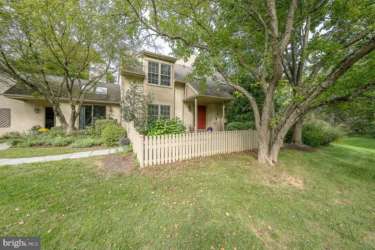 431 Chandlee Dr #233, Berwyn, PA 19312 - #1