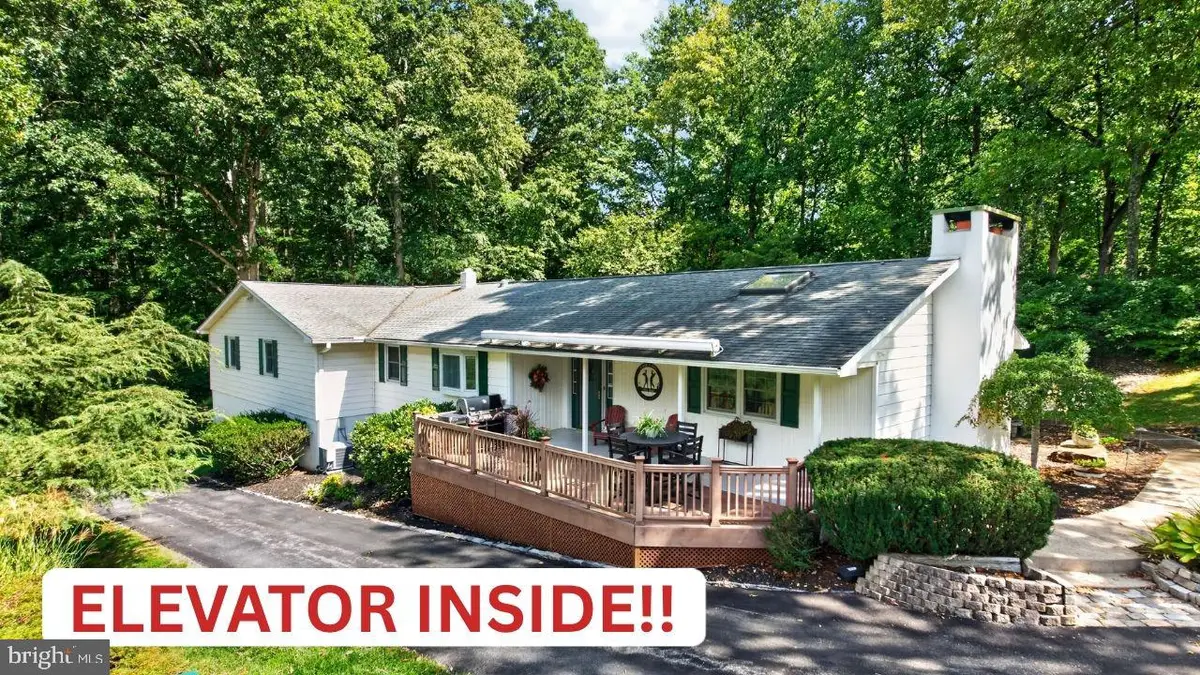 2439 Horseshoe Trl, Chester Springs, PA 19425 - #1