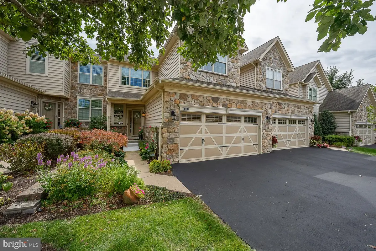 30 Tulip Dr, Malvern, PA 19355 - #1