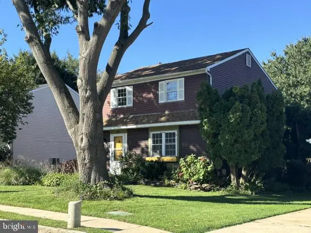 704 S Washington St, Kennett Square, PA 19348 - #3