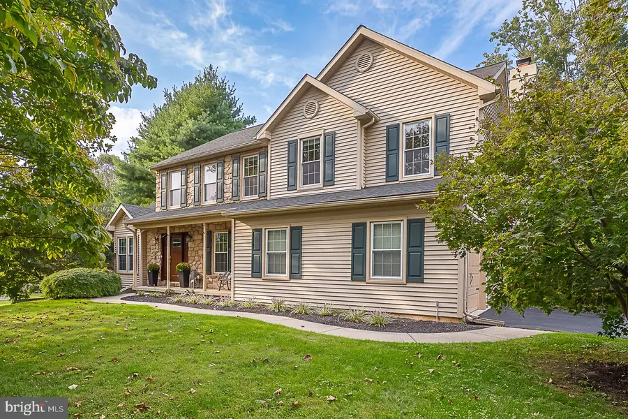 19 Oneida Ct, Chester Springs, PA 19425 - #2