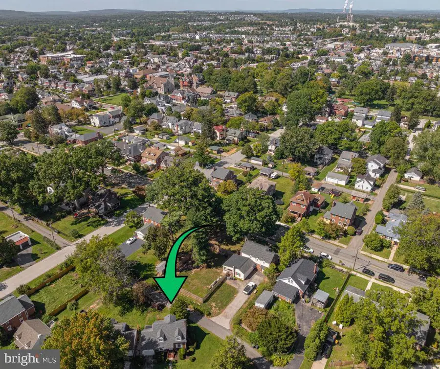 117 Manavon St, Phoenixville, PA 19460 - #3