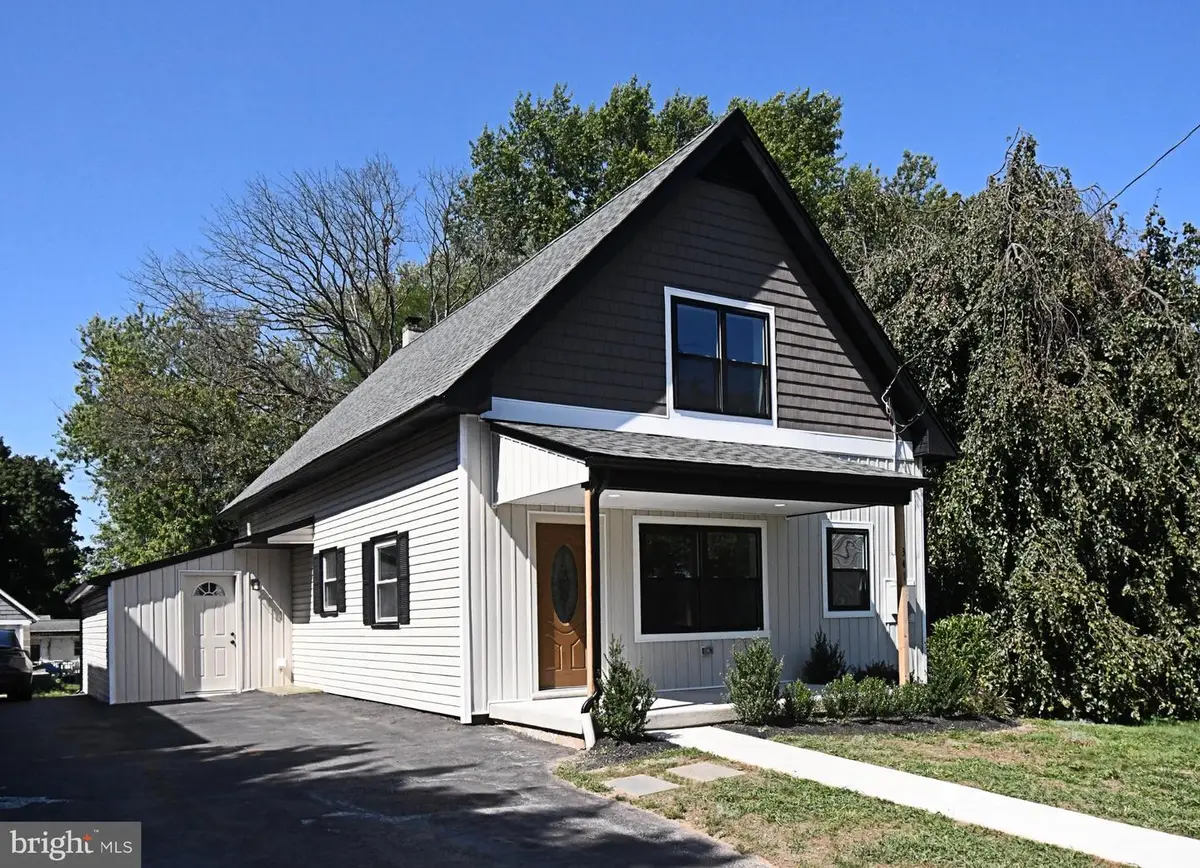 341 Laurelwood Rd, Pottstown, PA 19465 - #1