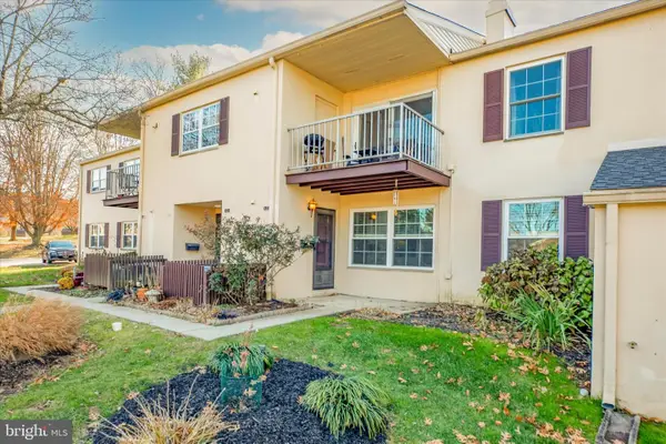 425 Old Forge Crossing, DEVON, PA 19333