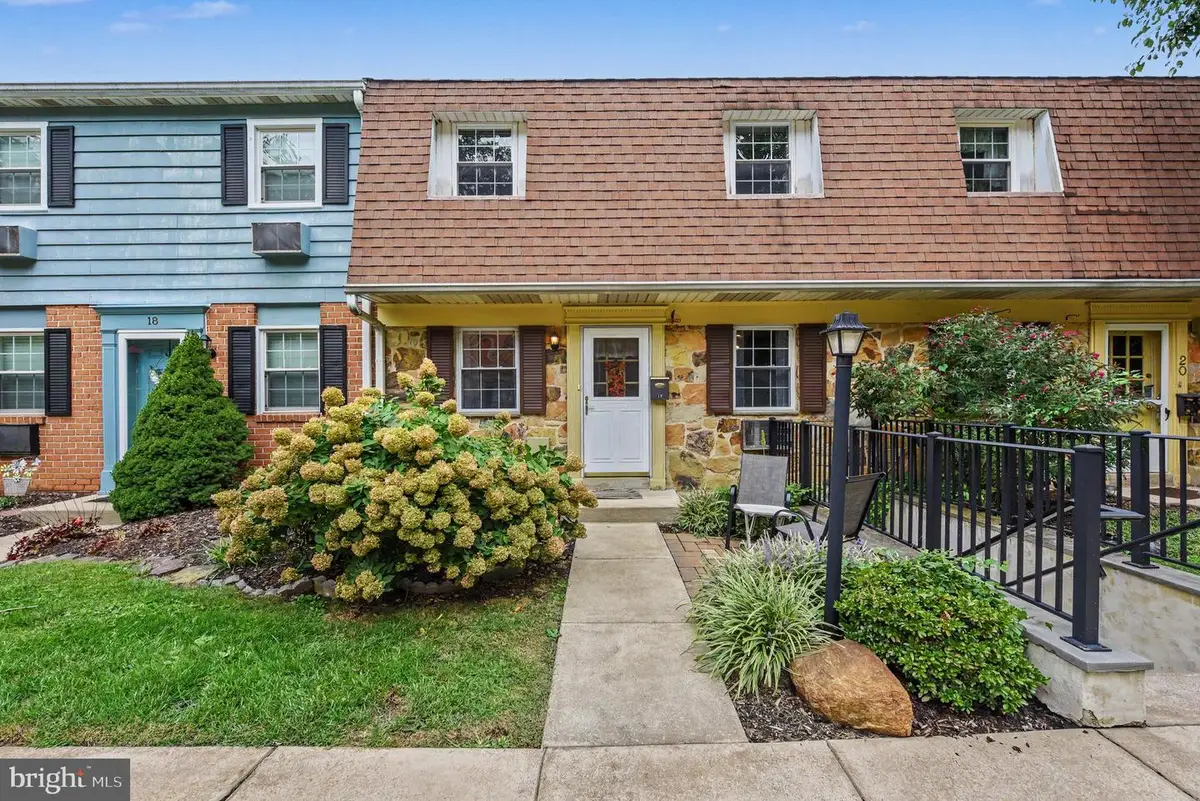 207 Walnut Hill Rd #19, West Chester, PA 19382 - #1