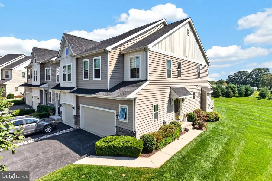 213 Kestrel Ct, Kennett Square, PA 19348 - #3