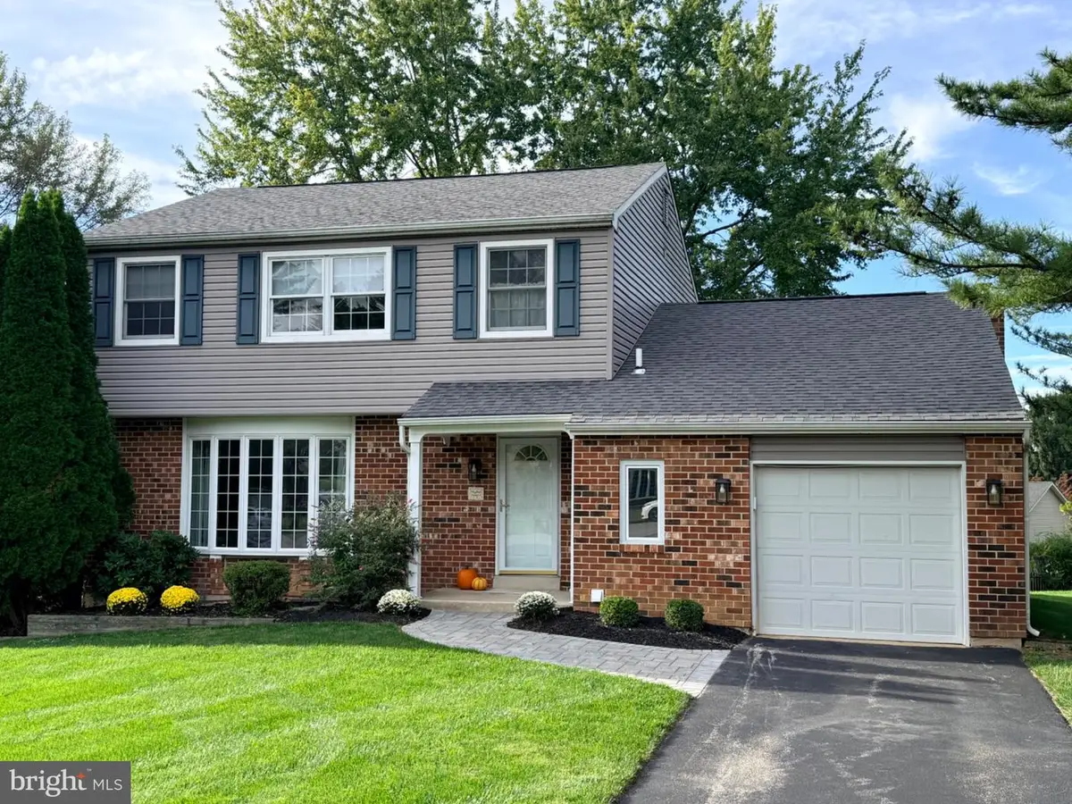 108 W Glamorgan Ct, Exton, PA 19341 - #1
