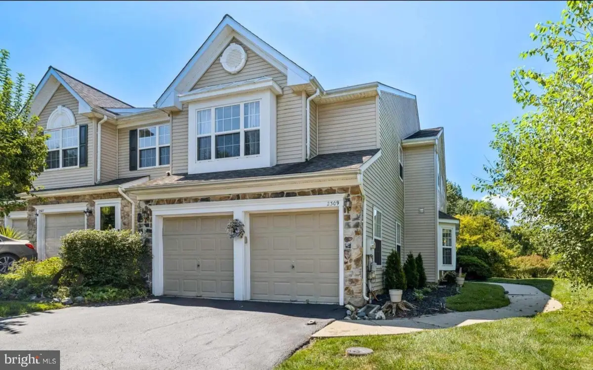 2309 Periwinkle Ct, Phoenixville, PA 19460 - #1