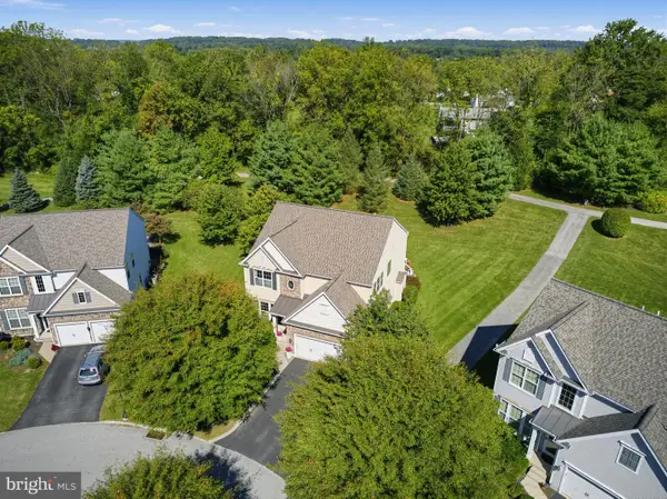 629 Empire Dr, DOWNINGTOWN, PA 19335